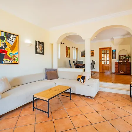 Willa Okapi By Atlantic Places *